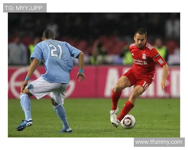 可乐与足球明星的奇妙碰撞：畅饮激情与梦想的完美结合