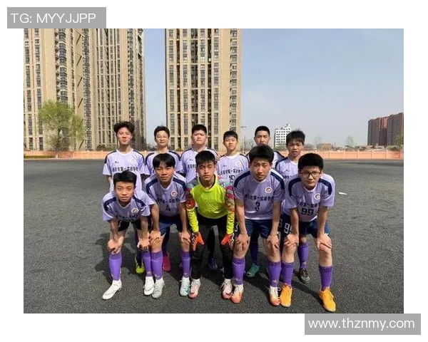 中国老足球明星齐聚重温辉煌岁月共同回忆绿茵场上的激情与荣耀